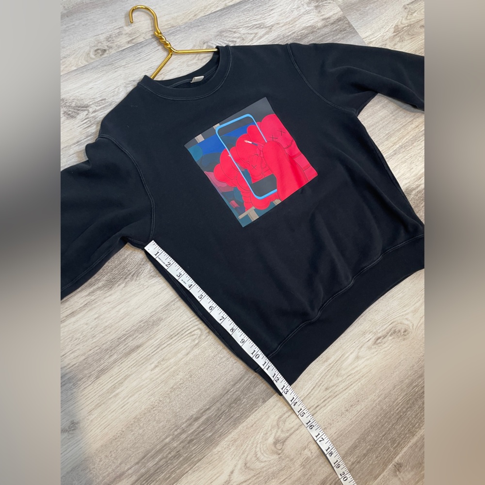 KAWS X UNIQLO Andy Warhol Crew Neck Pullover Sweatshirt Japanese size 13 - Picture 7 of 8